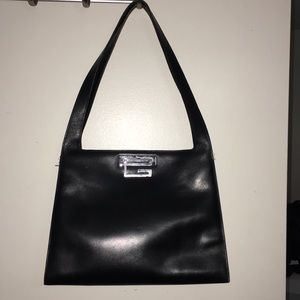 Gucci leather logo bag